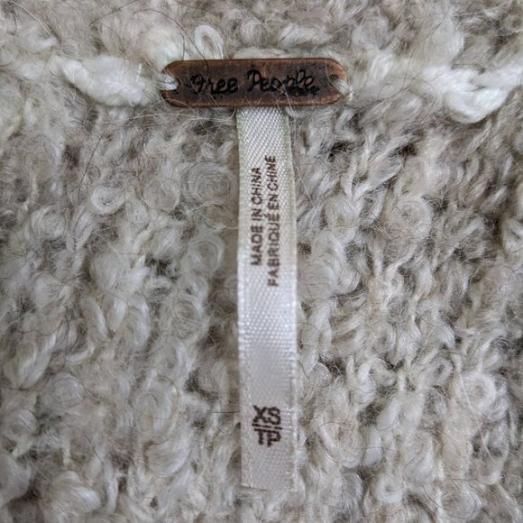 Free People Tan Beige Boucle Alpaca Blend Oversized Snap-Front Sweater - size XS - Picture 15 of 15